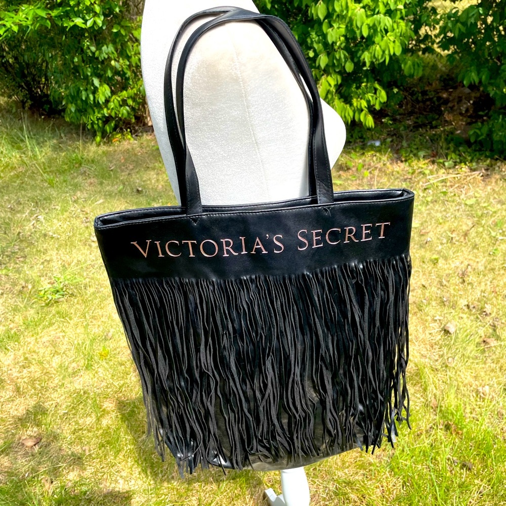 Victoria’s Secret‘a Black Fringe Tote